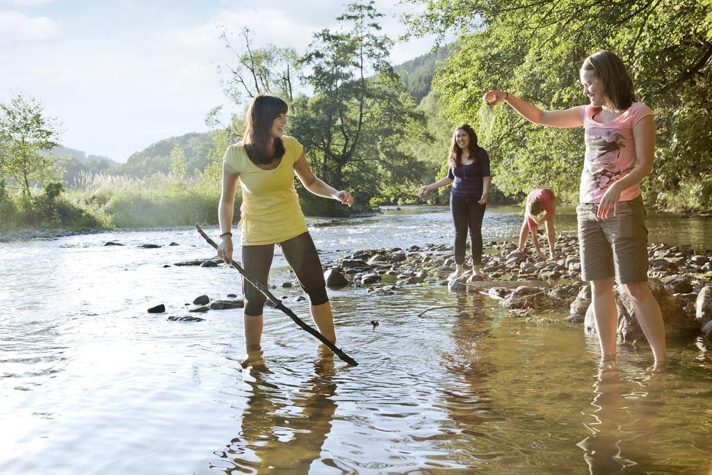 Center Parcs Les Ardennes Hotel Vielsalm Bagian luar foto